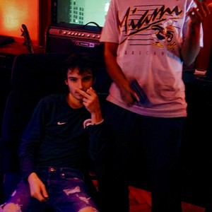 2 Oxys(feat. Jay Dior) (Explicit)