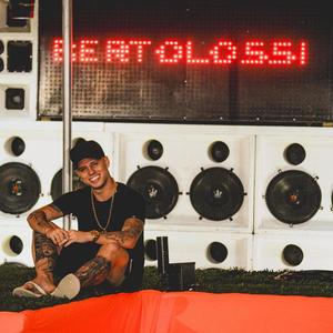 OS MLKS DO MARTINS 155 (feat. Dj Lc de Niteroi) (Explicit)