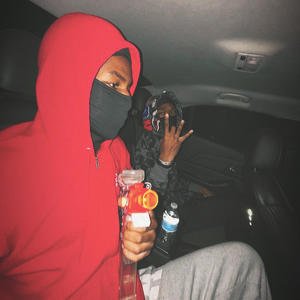 Bxck øn my feet (Explicit)