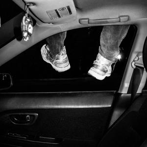 Max (feat. Young Peydey & Lotti Daaé) (Explicit)