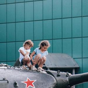 Ты только маме что я на фронте не говори