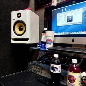 Whole Lotta Mud (feat. Astin Kush) (Radio Edit)