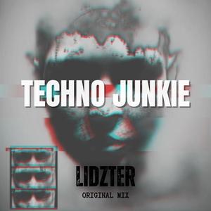 TECHNO JUNKIE