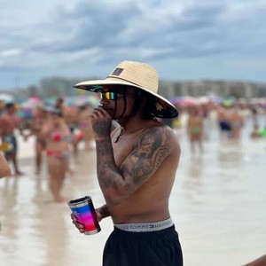 BOTA ESSAS BIT PRA DESCER (Explicit)