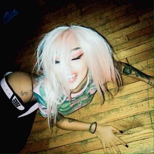 Cause my heart cold (Explicit)