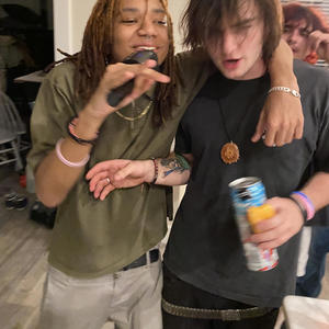 Shoegaze (feat. dommyisnotonfire & cmemo) (Explicit)