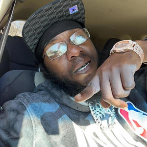 What u are (feat. Real bolden) (Explicit)