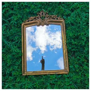 narcissist (feat. REAL-R)