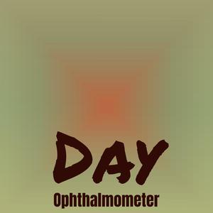 Day Ophthalmometer