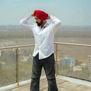 Hathiyar (feat. Gippy Grewal) (Explicit)