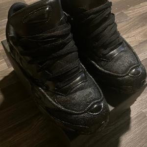 Raf Simons (feat. PChronic) (Explicit)