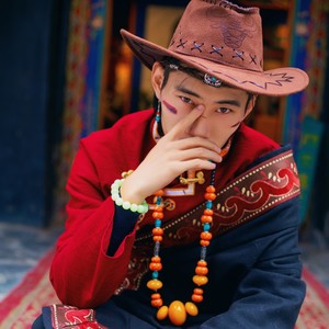 郭优秀 - 手指盖里的泥等着谁来扣