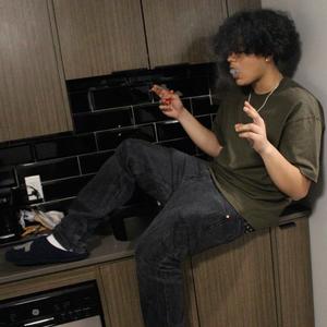 play dumb (Explicit)