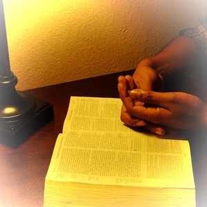 ¿María o Marta?(Lc. 10: 38-42)[feat. Coco Veloz]