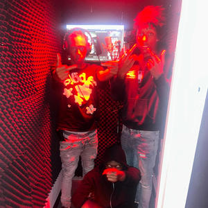 Young Bag Chasers (feat. YbcQuez, YbcDae, LuhTae & LuhJay) (Explicit)