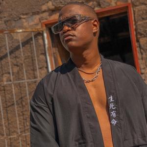 Ngiyabonga Mama Wami (Woman King) (feat. Yung Berry & Jay R Gee) (Explicit)