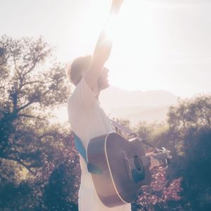 Banah Winn - I Am A Light