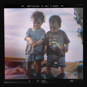 Adiletten in der S-Bahn (feat. arturroo) (Radio Edit|Explicit)