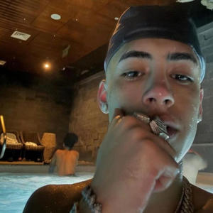 CORRIDO (feat. cris mj)