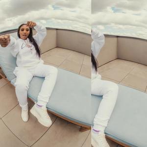 Put It On The Floor (Explicit)