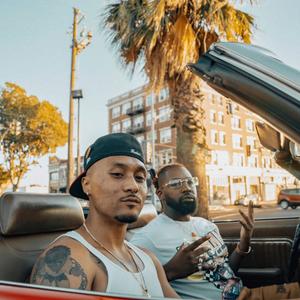 HOLD UP (feat. Jodye jo) (Explicit)