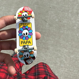 Weeping (feat. nicky) (Explicit)