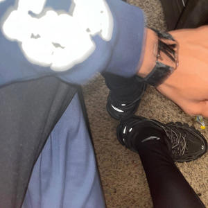 Demos (feat. MoMoneyGeo) (Explicit)