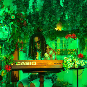 Living Flawless (feat. Moblu) (Explicit)