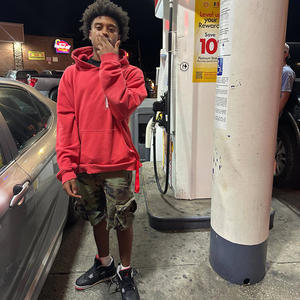 No handouts (feat. Lil Maj) (Explicit)