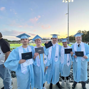 Bad Folks (feat. Raddoggy) (Explicit)