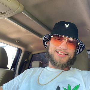 Vibe out (feat. Rell Shellz) (Explicit)