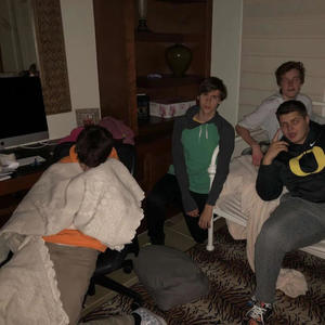 Green Pill (feat. Yxng Greexn) (Explicit)