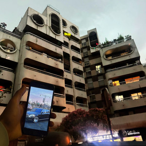 Trist und Grau (feat. Bawer)