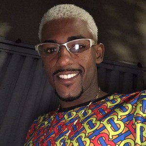 DJ'S DELUCA E FIUZA(LA VEM PIRANHA MEGA)