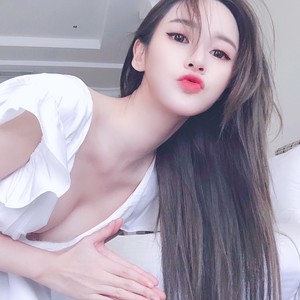 把一个人的温暖转移到另一个人的胸膛 (男生版)