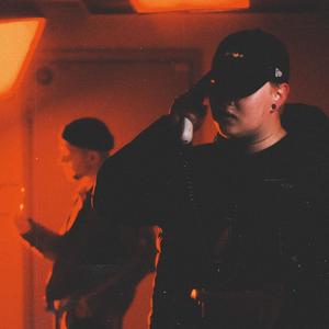 Poissa(feat. Ode) (Explicit)