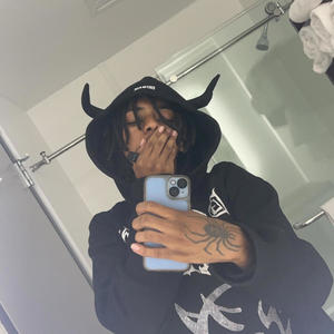 No sleep (feat. Yungstxxzy) (Explicit)