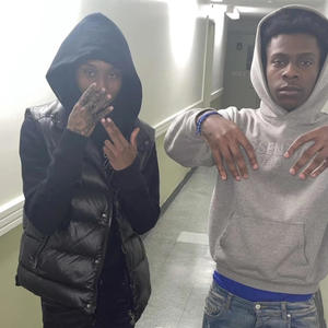 Sumthing (feat. Mali B) (Explicit)