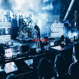 Arabella (Instrumental version originally performed by Arctic Monkeys)