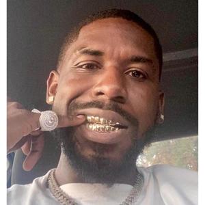 Hat To The Side(HUH) (Explicit)