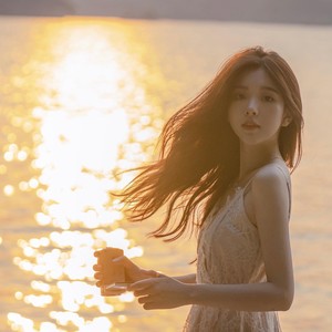 Love Some One Who Doesn't Love (纯音氛围版)