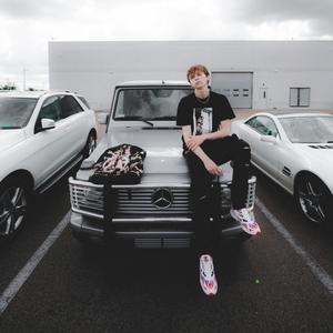 Benz Truck Swervin' (Explicit)