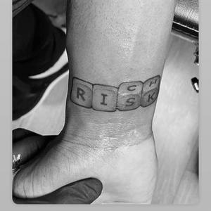 G5 (feat. 4200 T5) (Explicit)