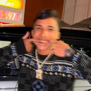 TOMA PIRU DOS NEUROSE VAI SARRAR NA PEÇA (Explicit)