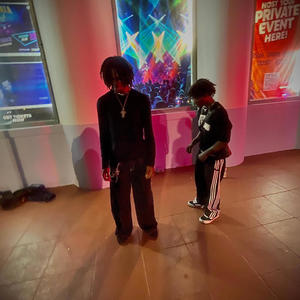 Mayor (feat. Astrokidd) (Explicit)