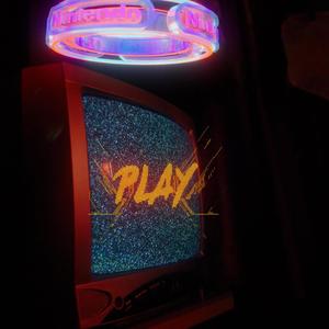 Rolling blunts all night wit my friends (Explicit)