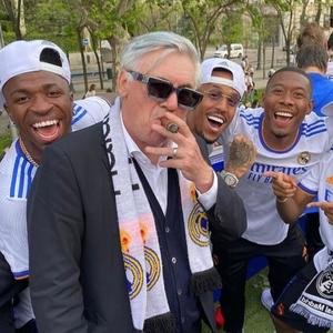 3 Engel für Cave (Explicit)