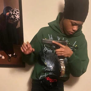 FREE QUAN (feat. FullyChop) (Explicit)