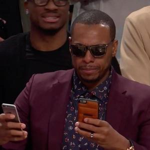 2 Phones(feat. tayparadox) (Explicit)