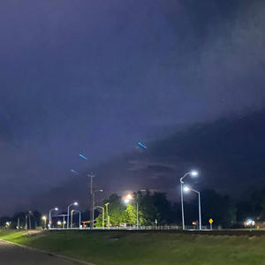 No pilot / wif3y (Explicit)